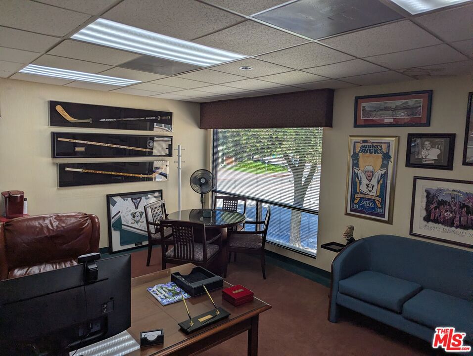 17722 Irvine Boulevard Property Photo 6