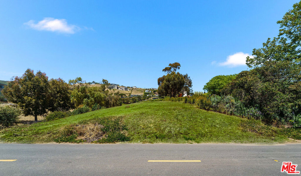 30053 Harvester Road Property Photo 18