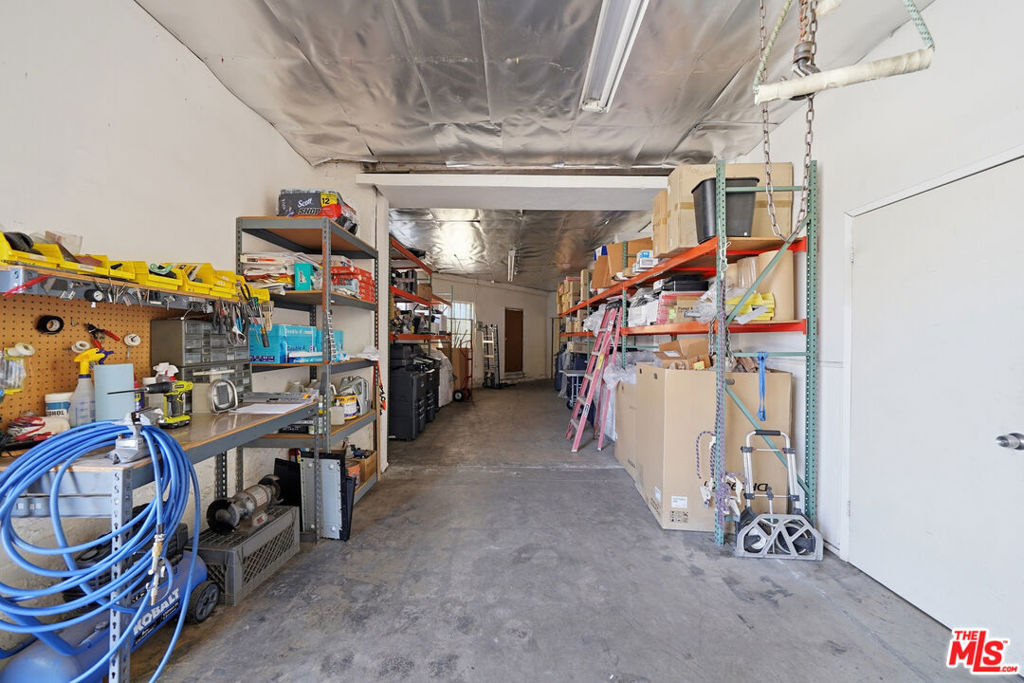 5413 W Washington Boulevard Property Photo 8