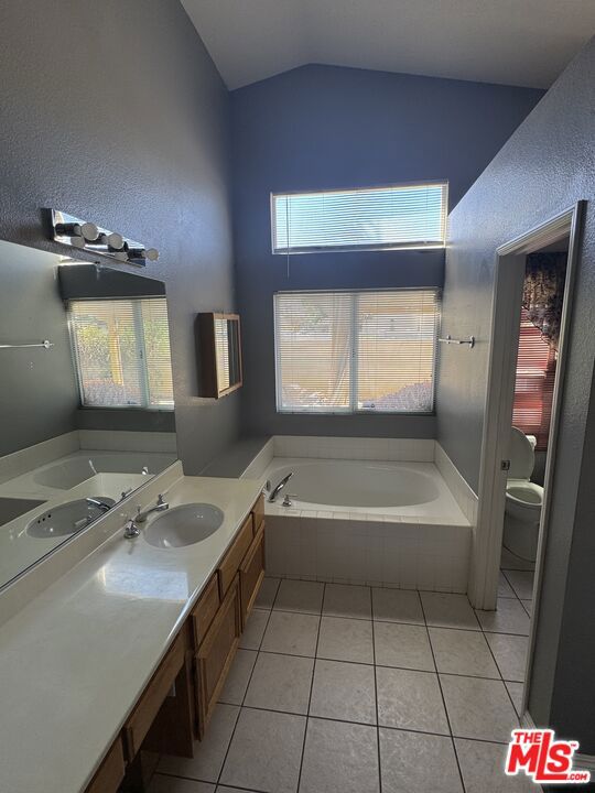 25851 Via Kannela Property Photo 16