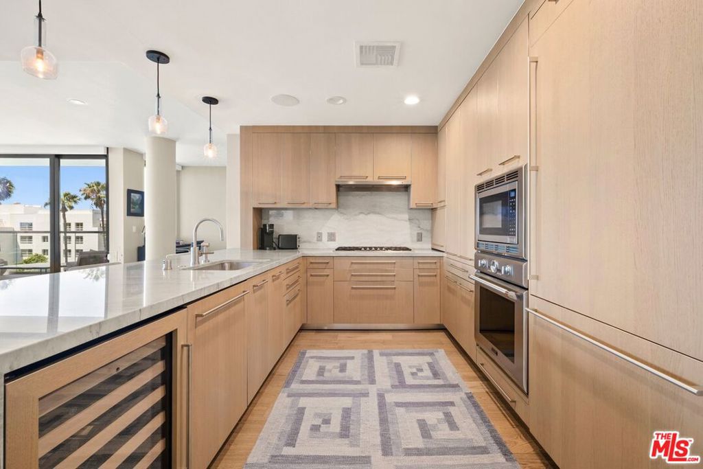 1755 Ocean Avenue 603 Property Photo 15