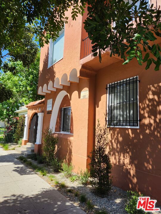 1217 Cedar Avenue Property Photo 2