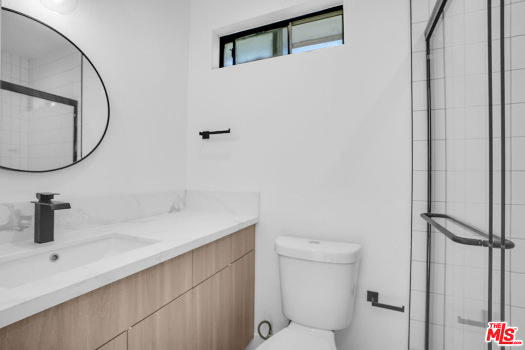 12527 Cranbrook Avenue Property Photo 11