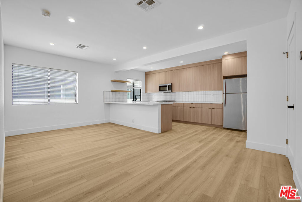 12527 Cranbrook Avenue Property Photo 13