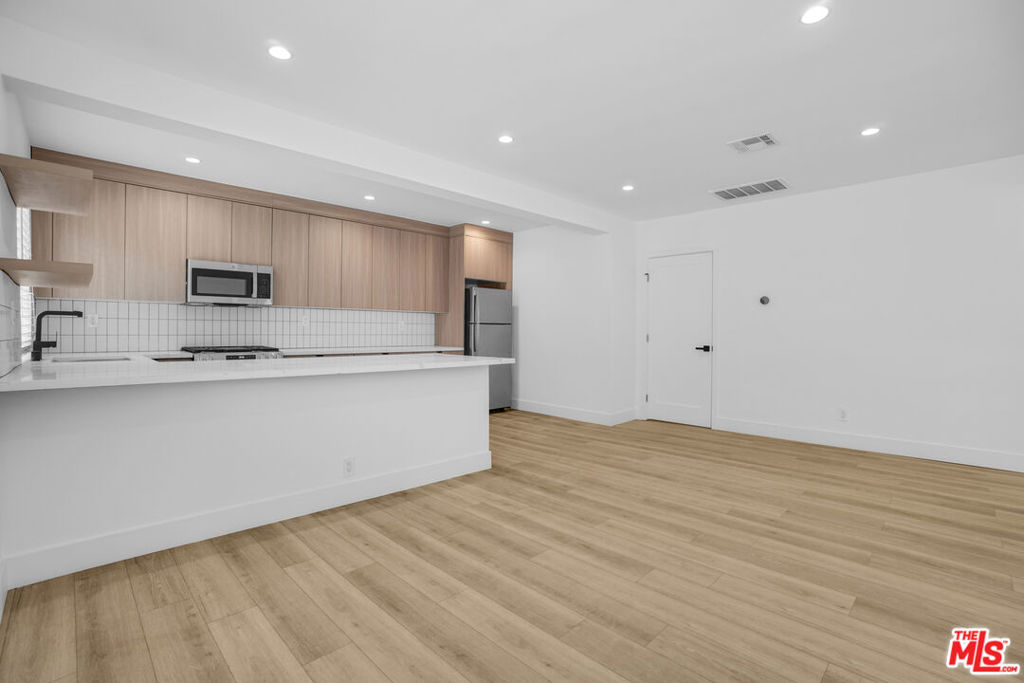 12527 Cranbrook Avenue Property Photo 19