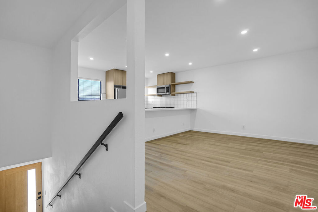 12527 Cranbrook Avenue Property Photo 25