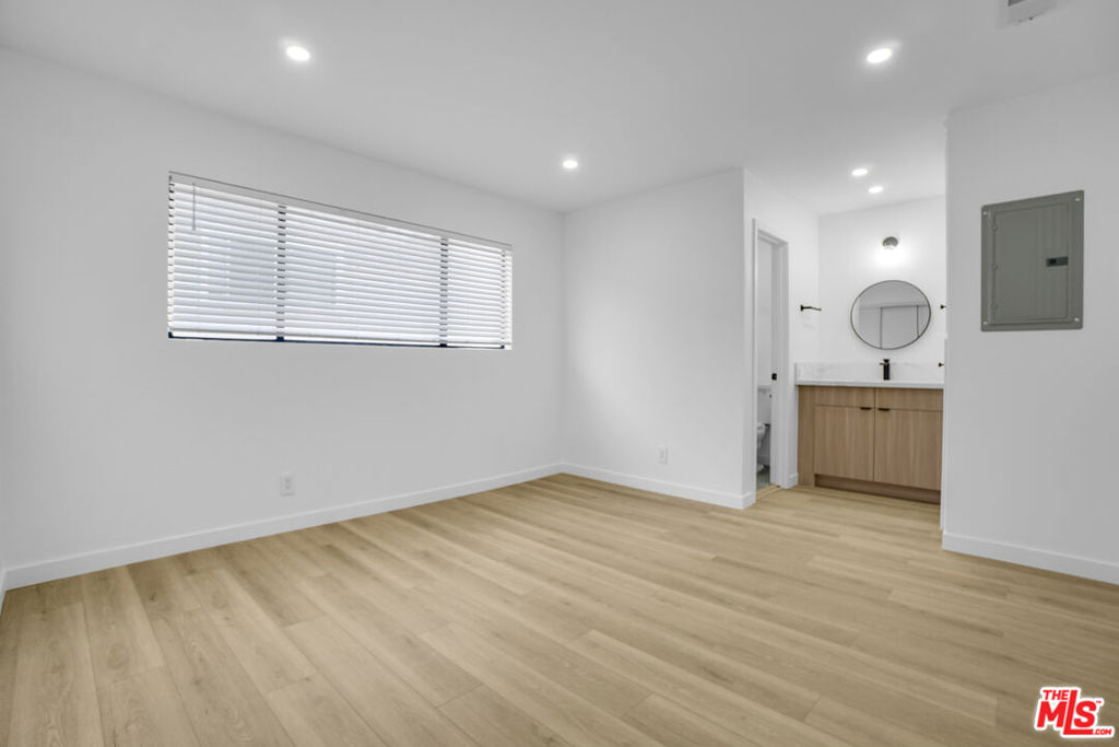 12527 Cranbrook Avenue Property Photo 36