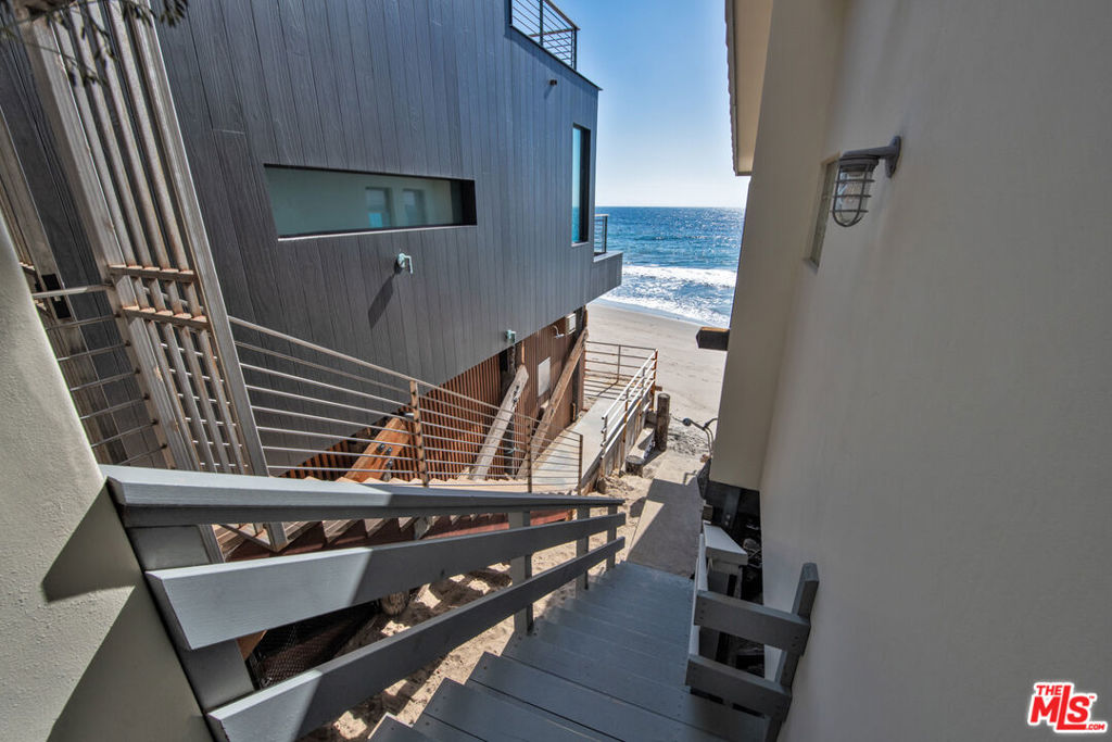 31952 1/2 Pacific Coast Highway Property Photo 26