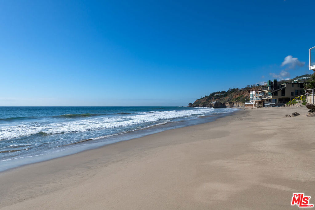 31952 1/2 Pacific Coast Highway Property Photo 27