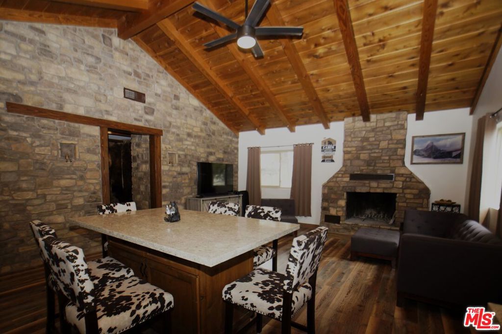 4229 Elliot Trail Property Photo 7