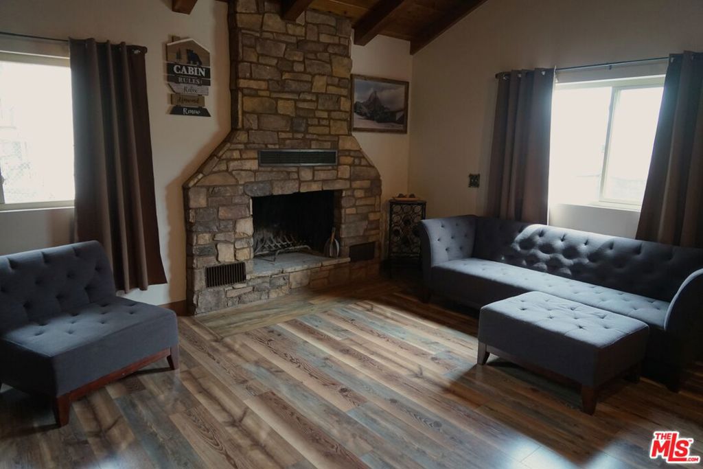 4229 Elliot Trail Property Photo 13