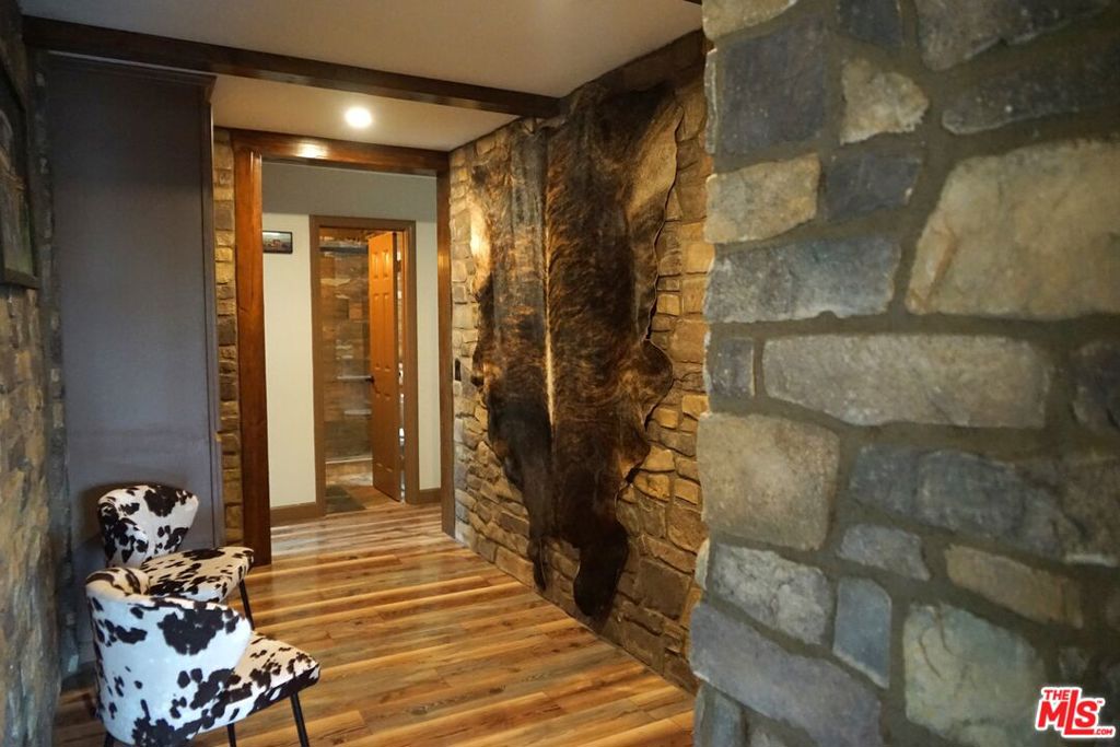 4229 Elliot Trail Property Photo 20
