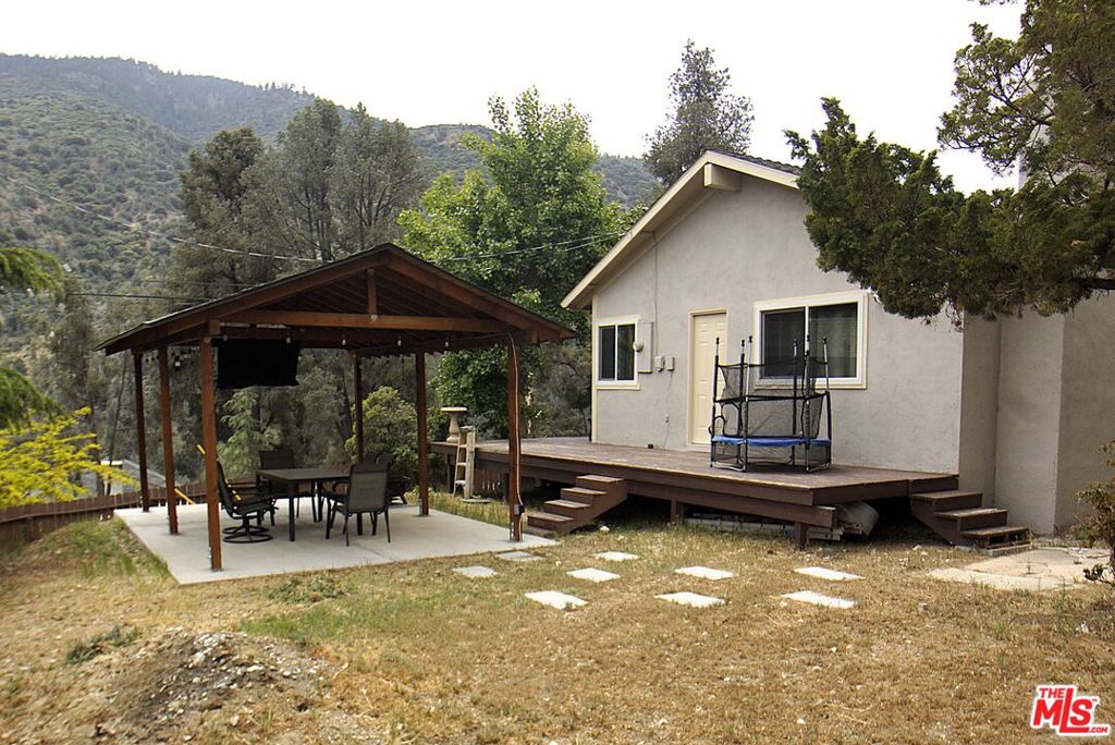 4229 Elliot Trail Property Photo 32