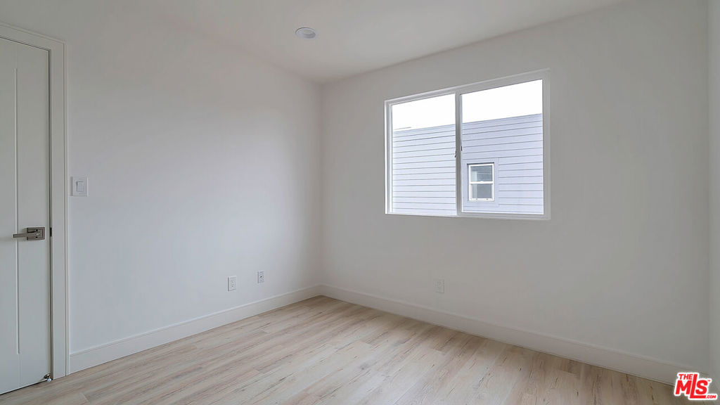 2209 6th Avenue Property Photo 26