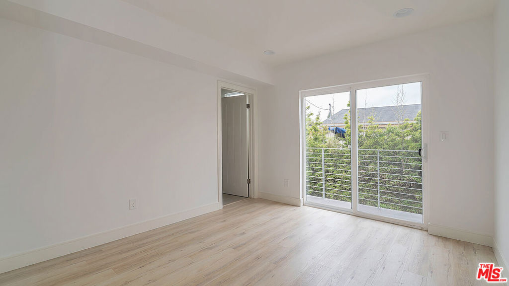 2209 6th Avenue Property Photo 36