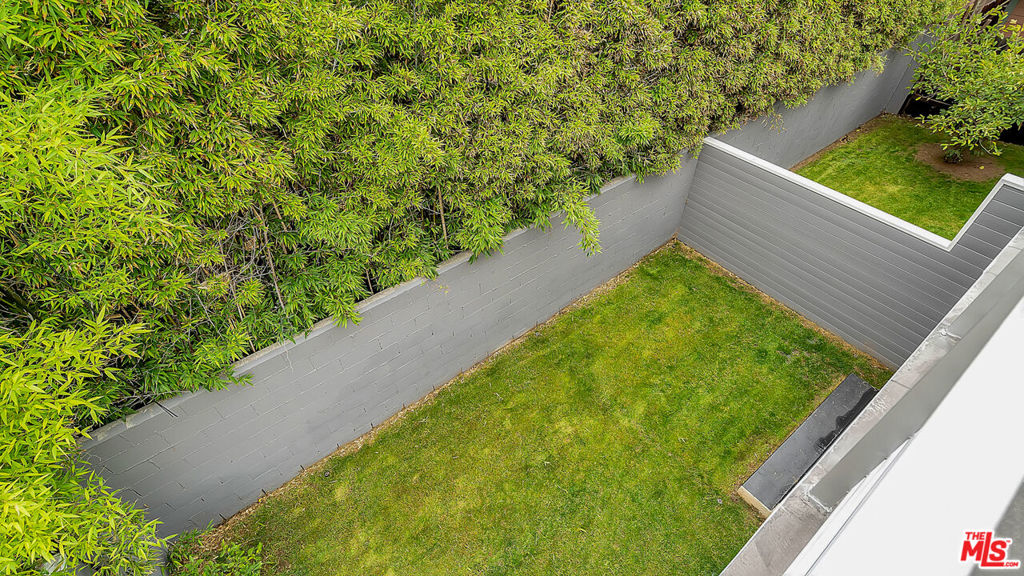 2209 6th Avenue Property Photo 48