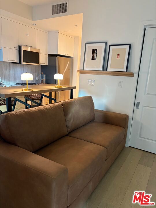 400 S Broadway 917 Property Photo 10