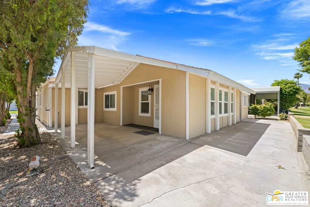73450 Country Club Drive 211 Property Photo 28