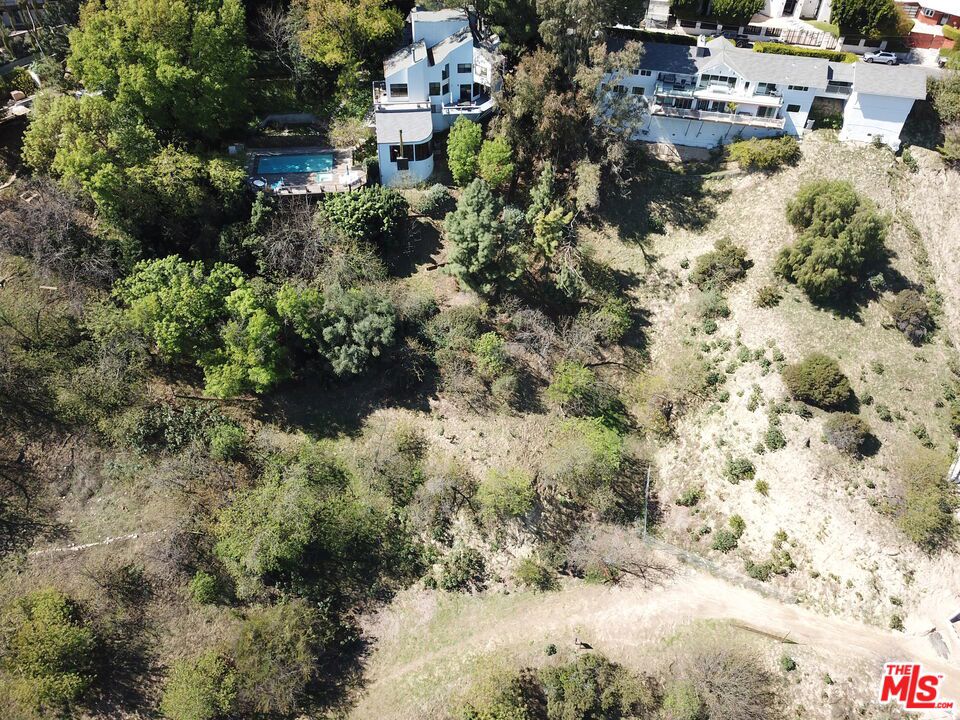 3905 N Hopevale Drive Property Photo 4