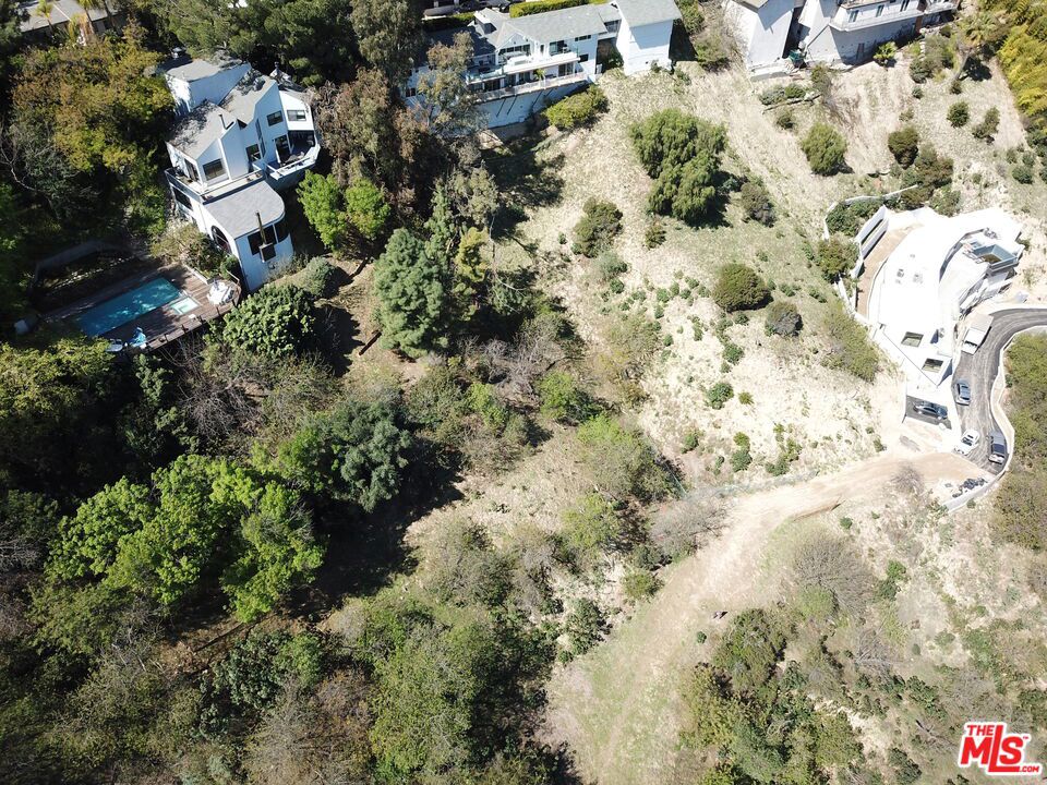 3905 N Hopevale Drive Property Photo 6