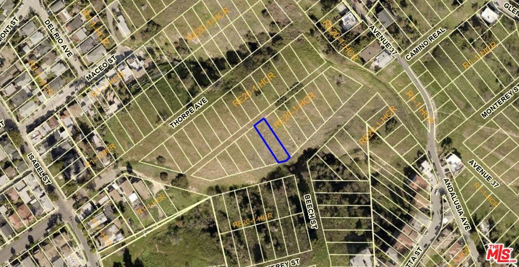 3575 N Camino Real Property Photo 2