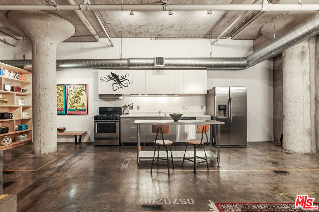 1855 Industrial Street 707 Property Photo 9