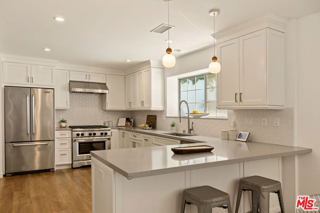 11734 Sunshine Terrace Property Photo 12