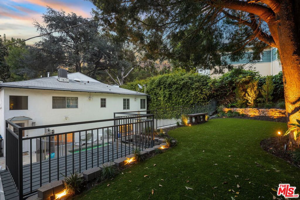 11734 Sunshine Terrace Property Photo 27