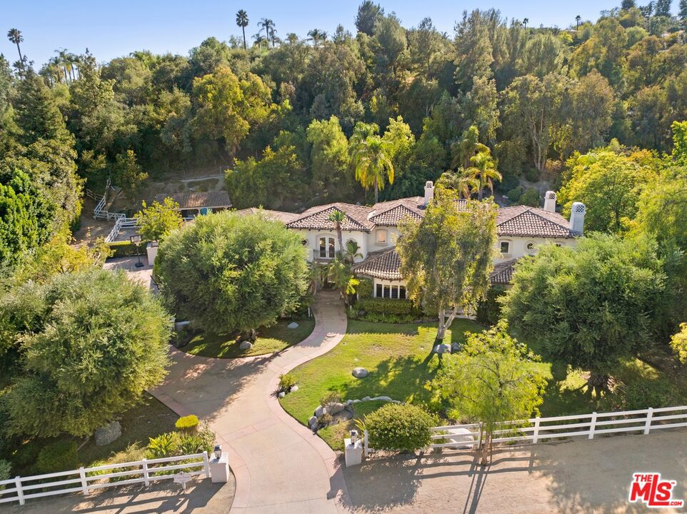 25217 Eldorado Meadow Road Property Photo 18
