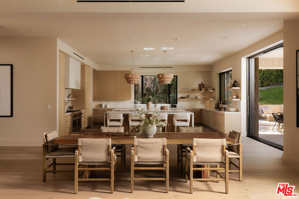 5287 Round Meadow Road Property Photo 11