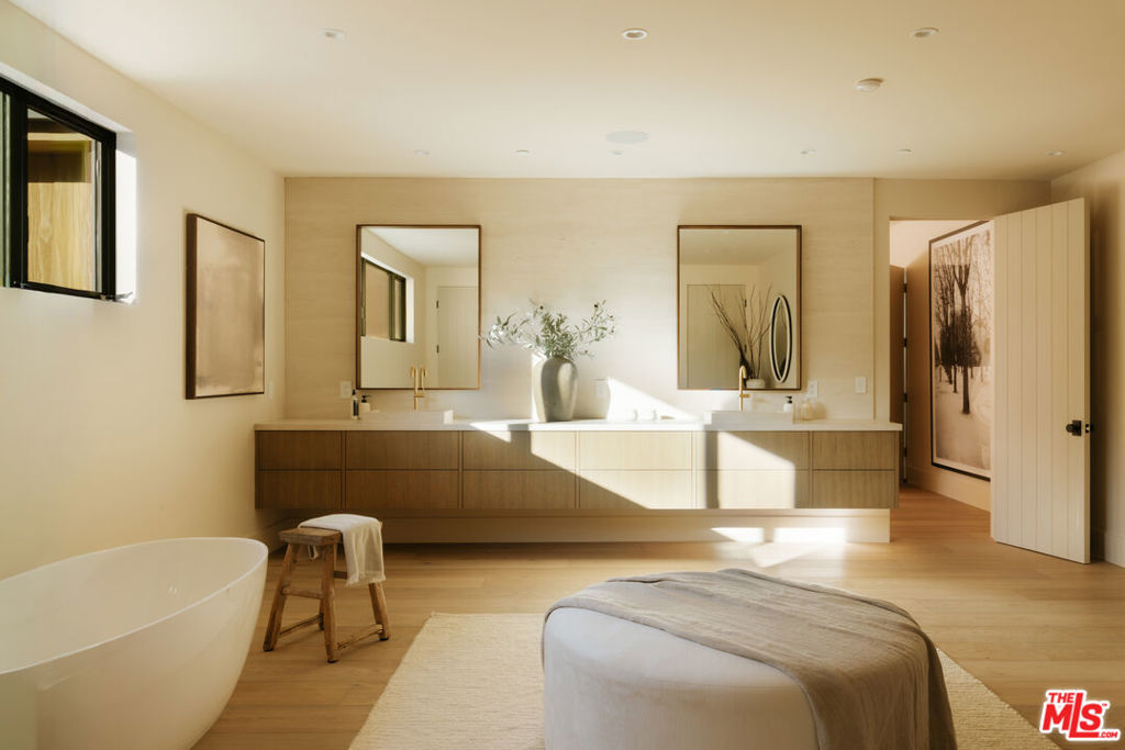 5287 Round Meadow Road Property Photo 20