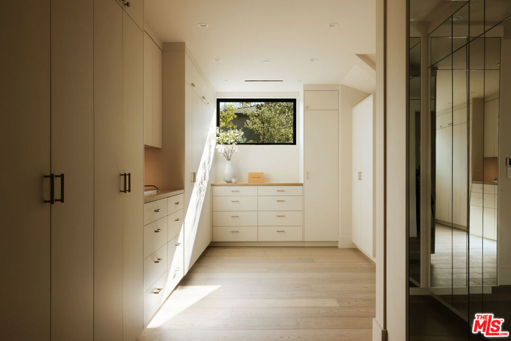 5287 Round Meadow Road Property Photo 23