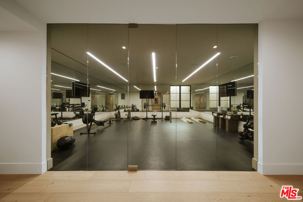 5287 Round Meadow Road Property Photo 28