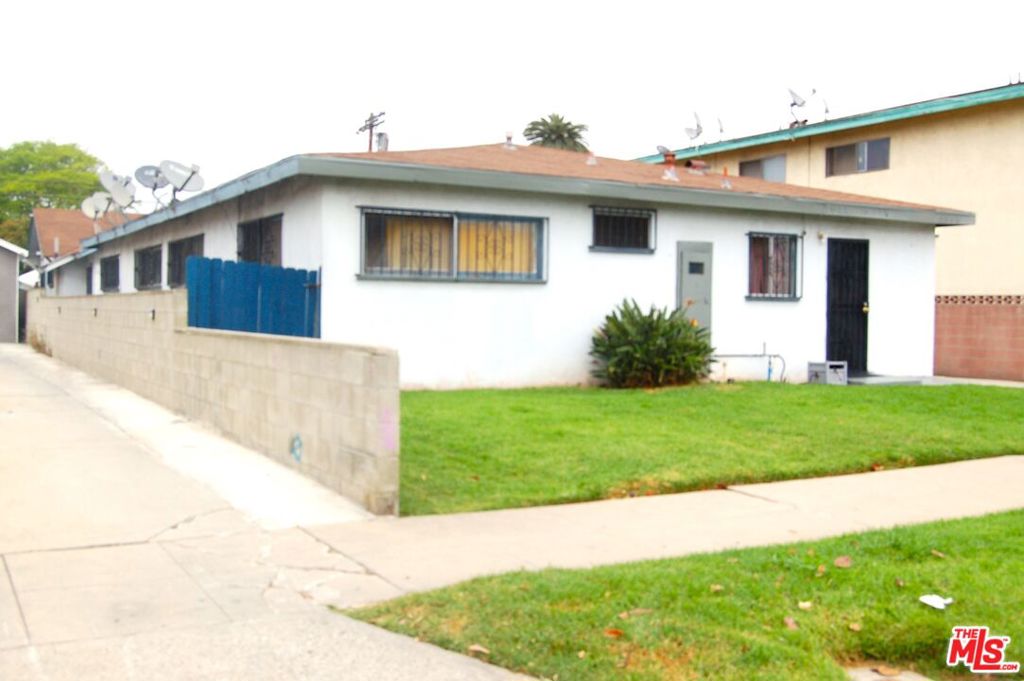 1631 1/2 W 84th Street Property Photo 3