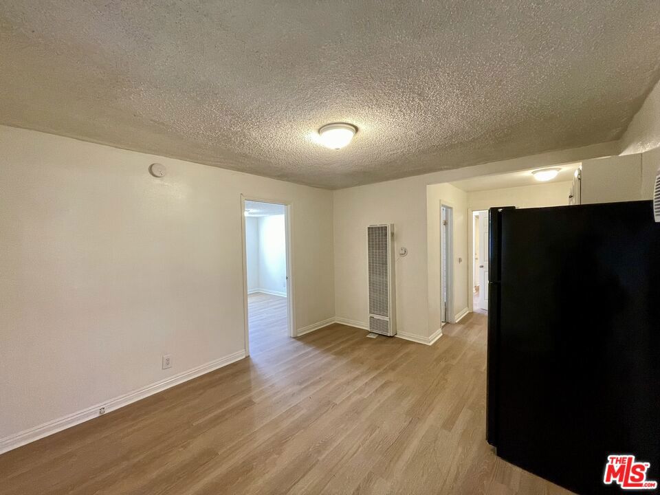 3421 Walton Avenue 3421.5 Property Photo 4