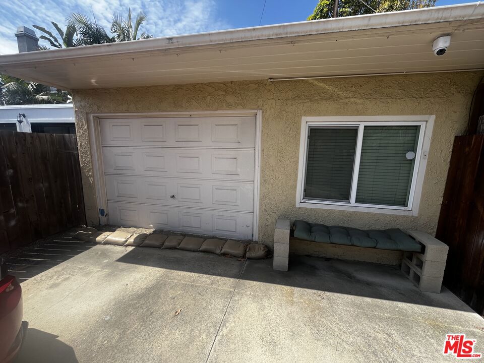 317 University Drive Unitsa,b,c Property Photo 11