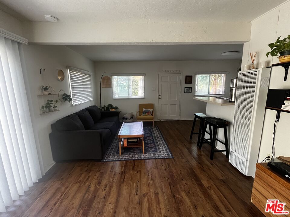317 University Drive Unitsa,b,c Property Photo 14
