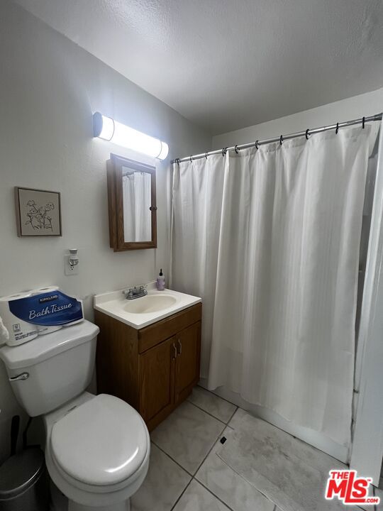317 University Drive Unitsa,b,c Property Photo 15