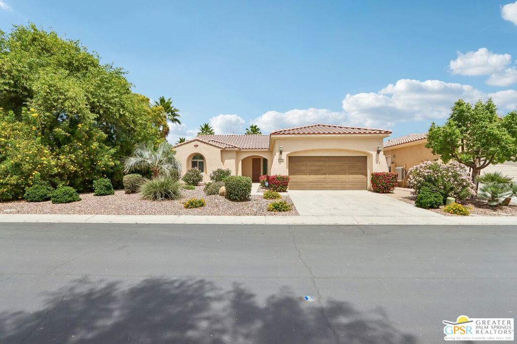 81850 Camino Cantos Property Photo 6