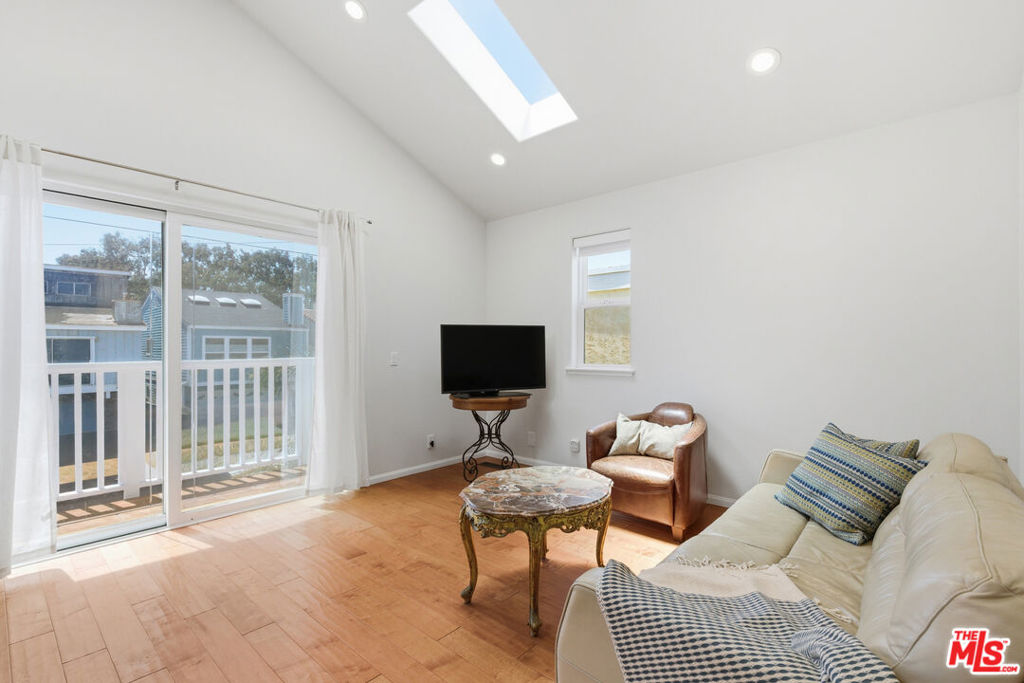 261 Highland Property Photo 14