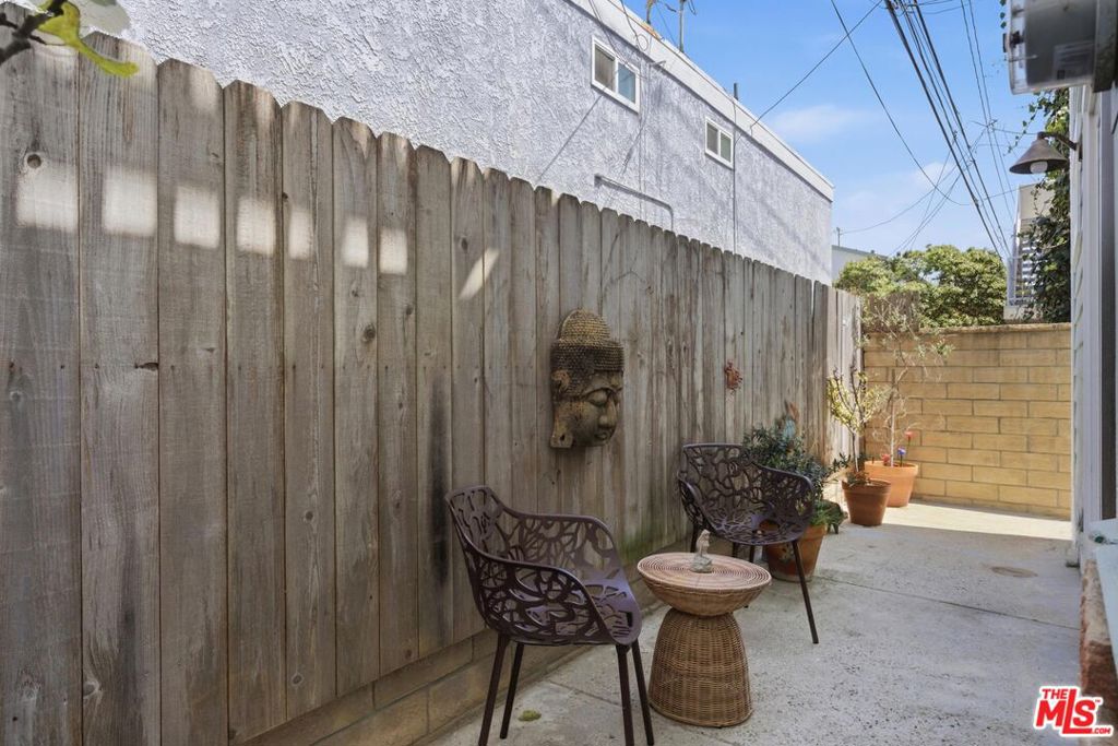 261 Highland Property Photo 20