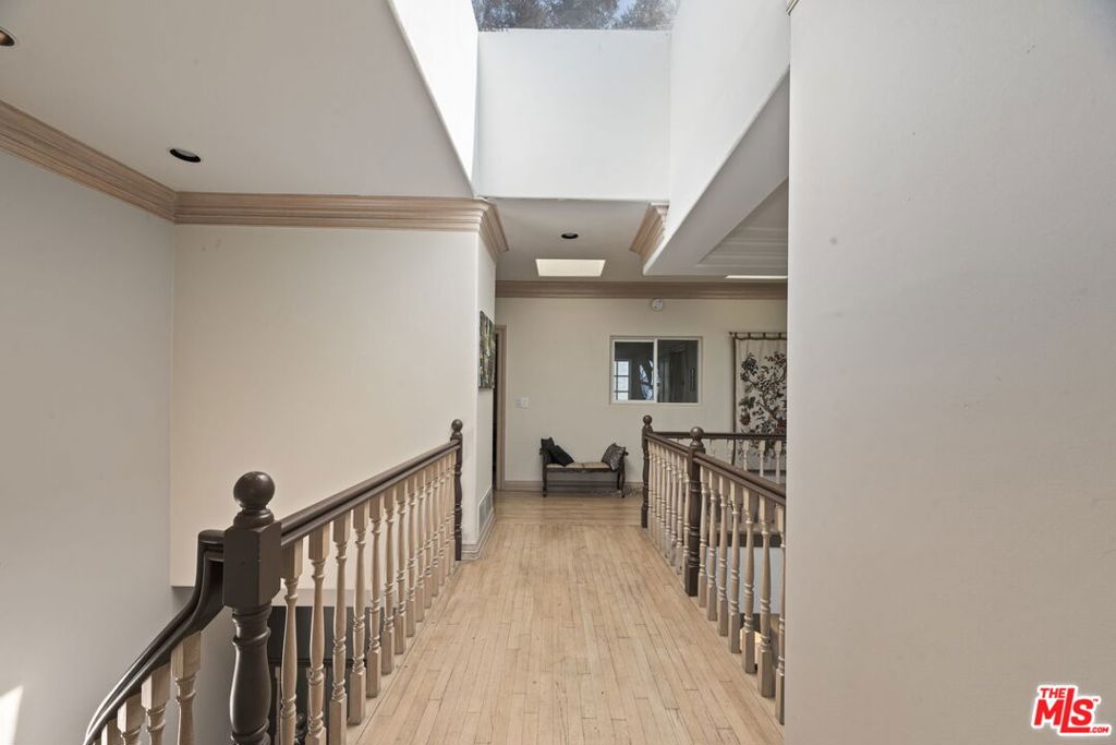 14330 Mulholland Drive Property Photo 14