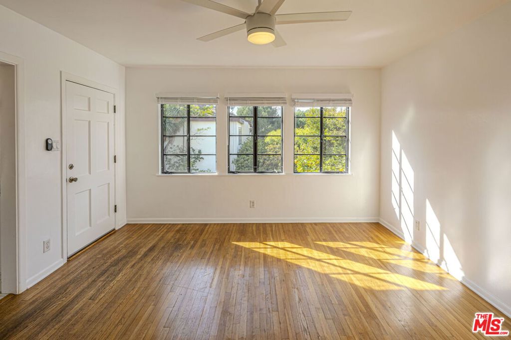 947 17th Street Property Photo 11