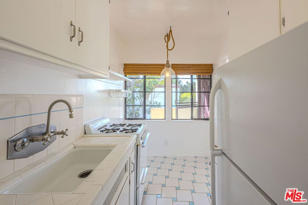 947 17th Street Property Photo 14