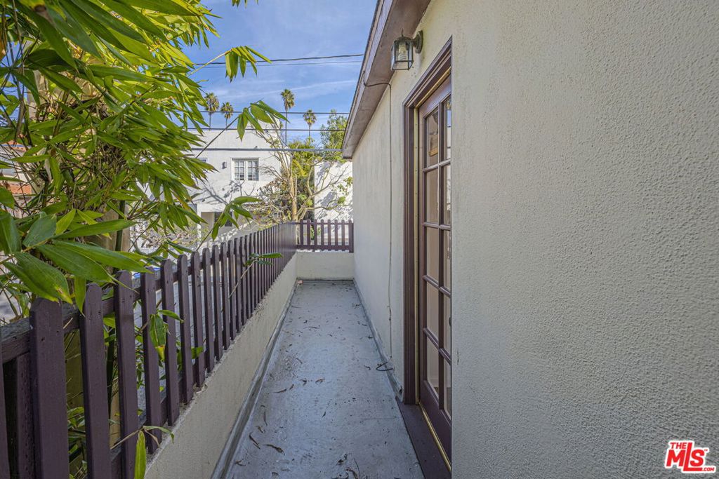 947 17th Street Property Photo 15