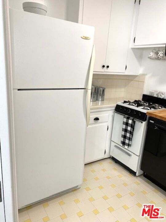 947 17th Street Property Photo 25