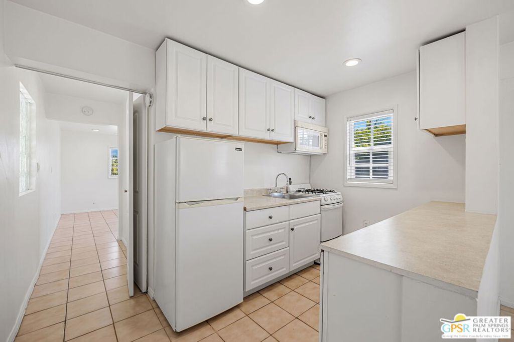1674 S Via Salida 6 Property Photo 17