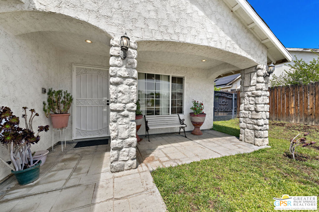 13525 Ninebark Street Property Photo 4