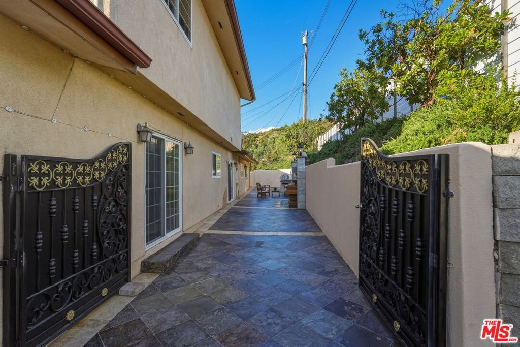 5356 Waldo Place Property Photo 45