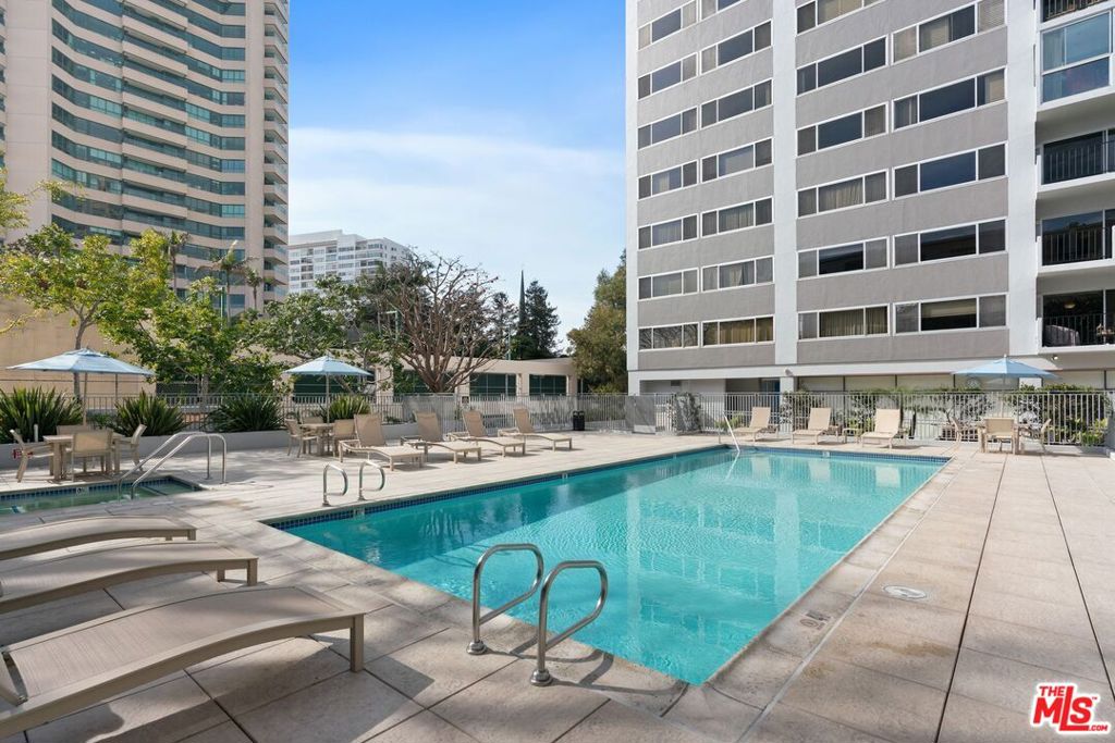 10450 Wilshire Boulevard 4f Property Photo 15